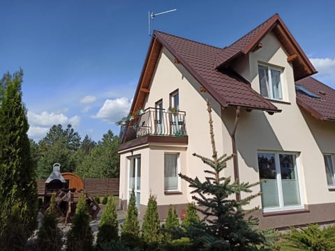 Dom Wakacyjny Premium Bory Tucholskie - WiFi kominek sauna jacuzzi Smart TV House in Pomeranian Voivodeship