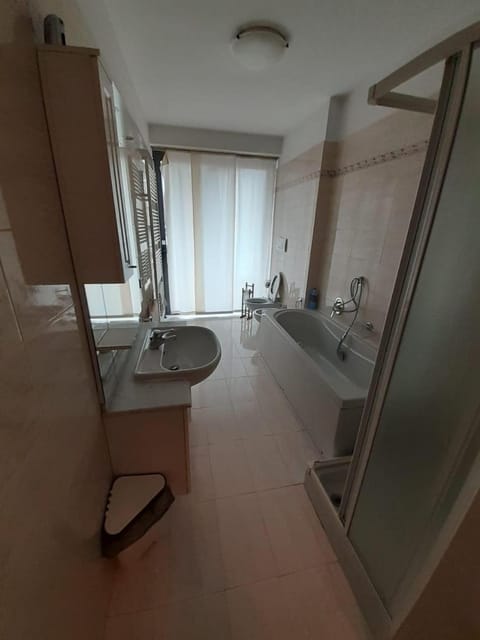 MATISSE 2 Apartment in Bergamo