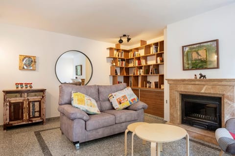 Library, Living room, flat iron