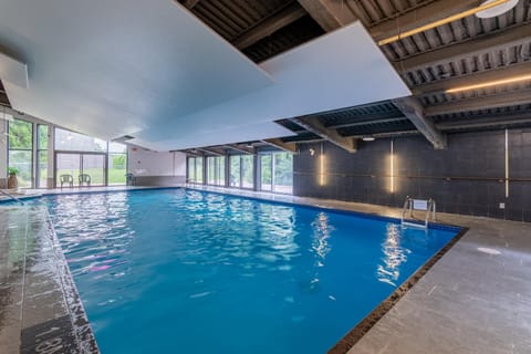 Condo 2 chambres avec parc aquatique! Apartment hotel in Beaupre