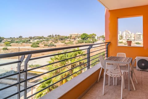 Mirabella Mackenzie 1 Bedroom Flat Near the Sea Apartment in Larnaca