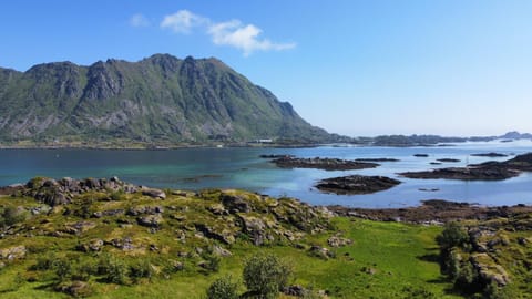 Storhella - Feriehus med fantastisk beliggenhet House in Lofoten