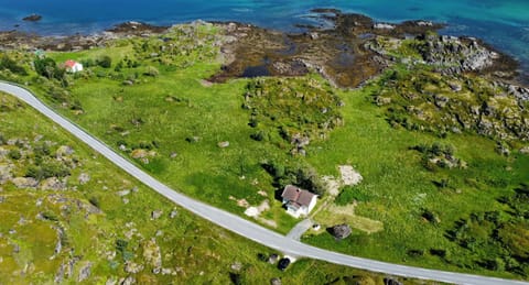 Storhella - Feriehus med fantastisk beliggenhet House in Lofoten