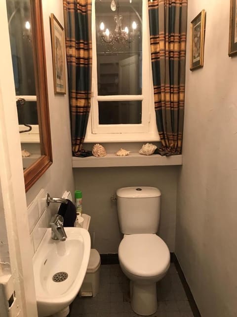 riverside house House in Hauts-de-France