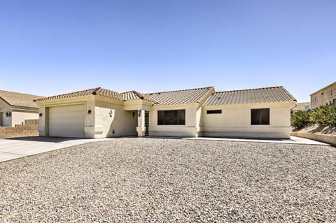 Fort Mohave Home Less Than 8 Mi to Colorado River! Casa in Fort Mohave