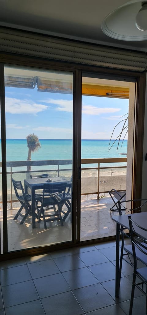 Balcony/Terrace, Living room, Sea view