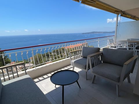 MyBlueVista LUXURY PANORAMIC SEA VIEW APARTMENTS CAP D AIL NEAR MONACO Condo in Cap-d'Ail