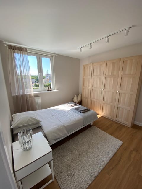 Bed, Photo of the whole room, Bedroom, wardrobe