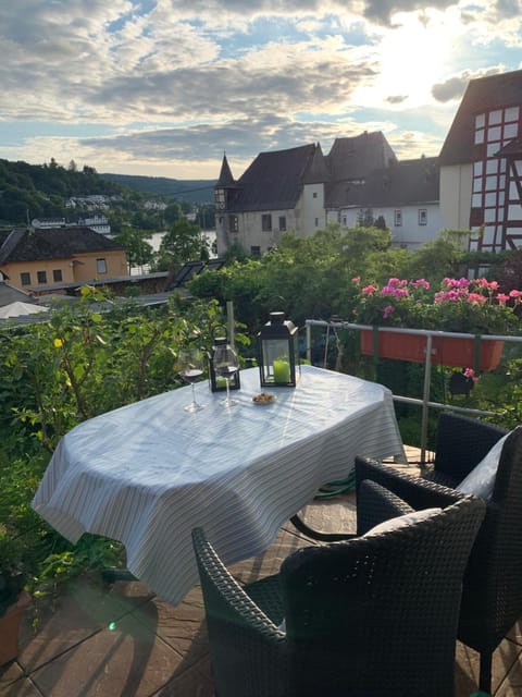 Am Teich Condo in Boppard