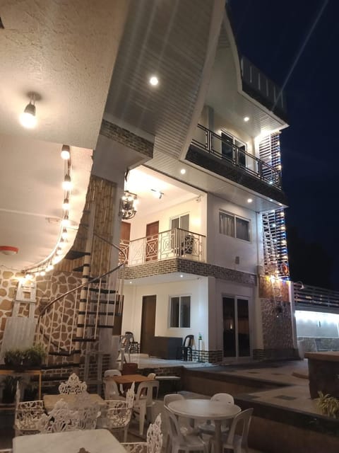 Elicon Suites Vacation rental in Tagbilaran City