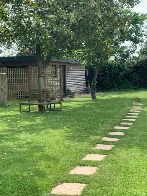 Little Banks Cabin House in Ringwood