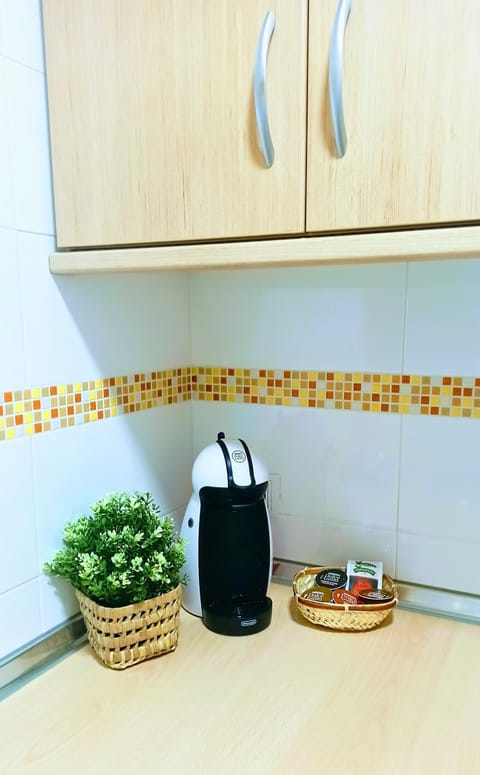 Coffee/tea facilities, Kitchen or kitchenette