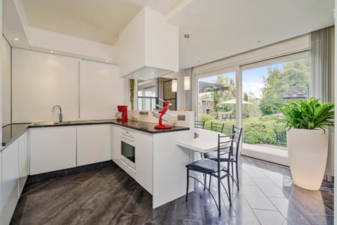 Property building, Kitchen or kitchenette