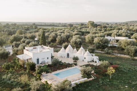 Property building, Natural landscape, Bird's eye view, Pool view, Swimming pool