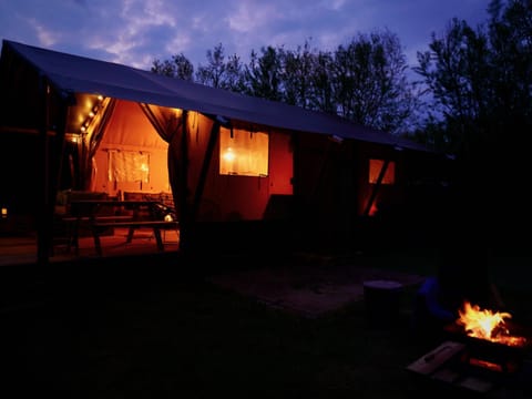 Glamped - Luxe camping Luxus-Zelt in Westkapelle