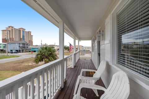 Coconut Cottage House in Gulf Shores