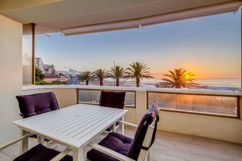 View (from property/room), Balcony/Terrace, Seating area, Beach, Sea view