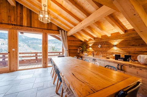 Dining area, Communal kitchen