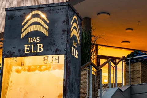 Das ELB Boardinghouse Hotel Restaurant Hotel in Magdeburg