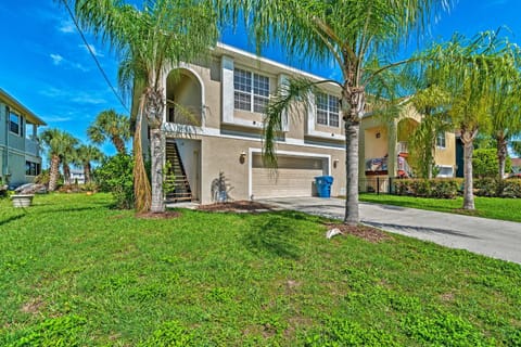 Bright Bayfront Home Less Than 2 Mi to Hernando Beach! House in Hernando Beach