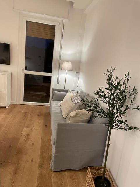 Modena Est Apartment in Modena