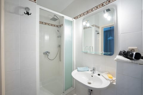 Logement de Blauwe Reiger Bed and Breakfast in Limburg (province)