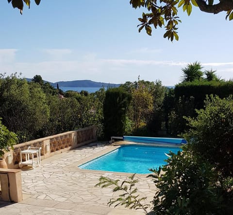 Mas Saint Jaume Chalet in Cavalaire-sur-Mer