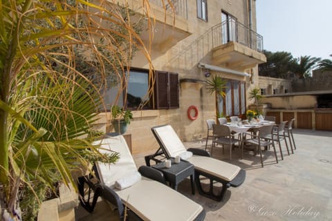 Villa Mandolina Resort in Malta