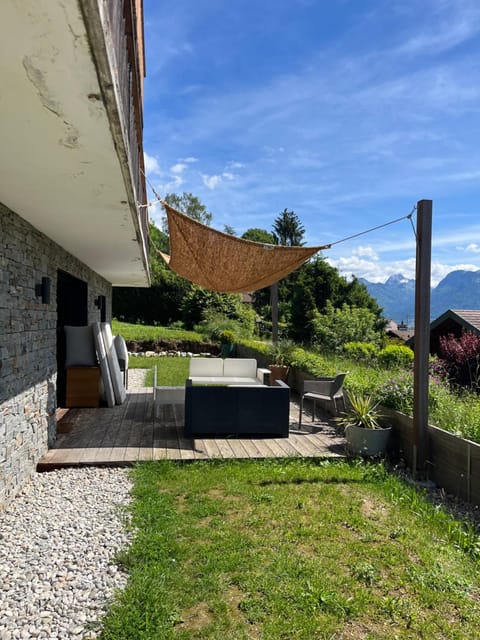 Patio, Communal kitchen