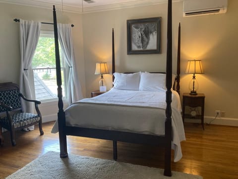 The 1425 Inn Bed and Breakfast in Columbia