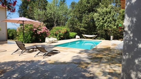 Pool view, Swimming pool