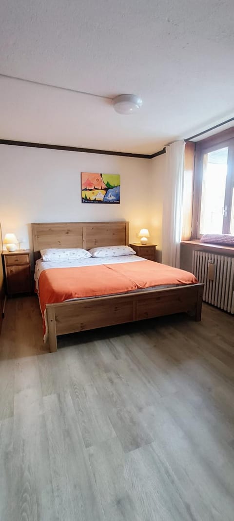 Bed, Photo of the whole room, Decorative detail, furniture, heating, internet, wardrobe