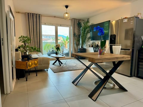 absolu cœur dans une residence standing Apartment in Mandelieu-La Napoule