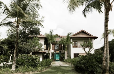 Ocean view villa with golf front at exclusive beach resort Chalet in Punta Cana