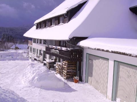 Facade/entrance, Winter