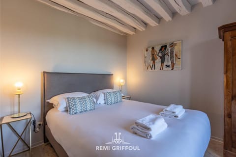 The Lighthouse Charming Apartment Beach & City Center 2-4 pers Apartment in Honfleur