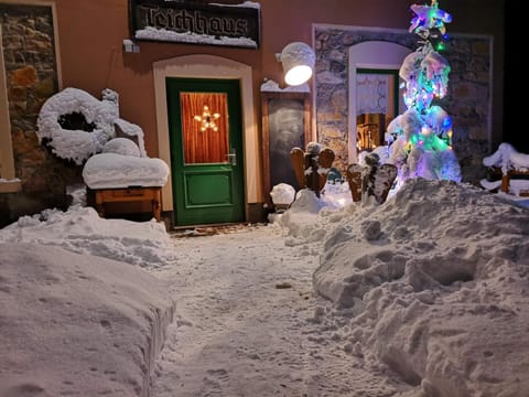 Property building, Winter