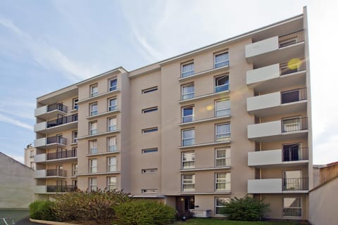 Séjours & Affaires Paris-Malakoff Apartment hotel in Montrouge