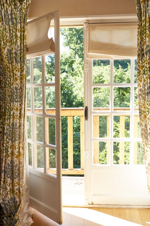 Balcony/Terrace, Garden view