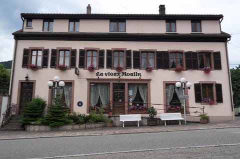 Hôtel Au Vieux Moulin Hôtel in Orbey