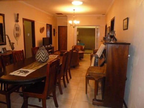Amaciko guesthouse glenmore Bed and Breakfast in Durban