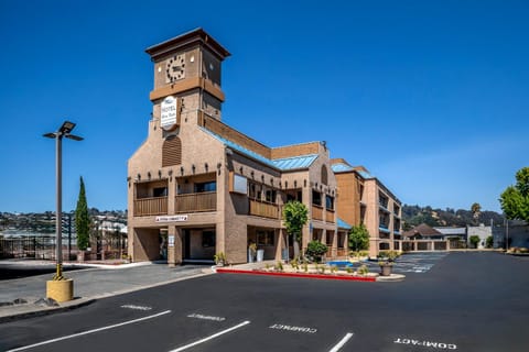 Property building, Parking