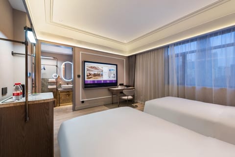 Mercure Qingdao Downtown Hotel in Qingdao