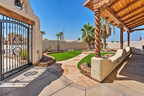 Deluxe Adobe Home and Casita with Outdoor Pool and Spa! House in Lake Havasu City