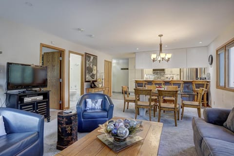 Newly Remodeled Spacious 1 Bedroom condo Apartment in Beaver Creek