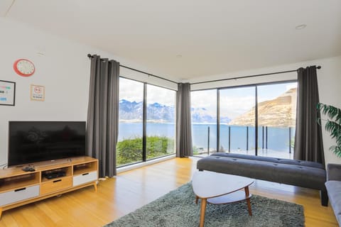 Aspen Grove Villas House in Queenstown