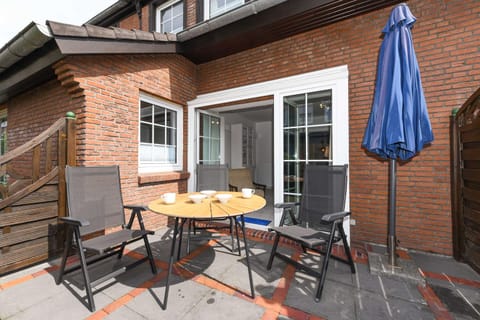 Property building, Balcony/Terrace