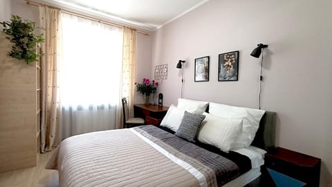 Relax Point Light Apartment Apartment in Kiev City - Kyiv