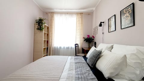 Relax Point Light Apartment Apartment in Kiev City - Kyiv