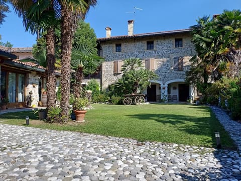 Facade/entrance, Garden